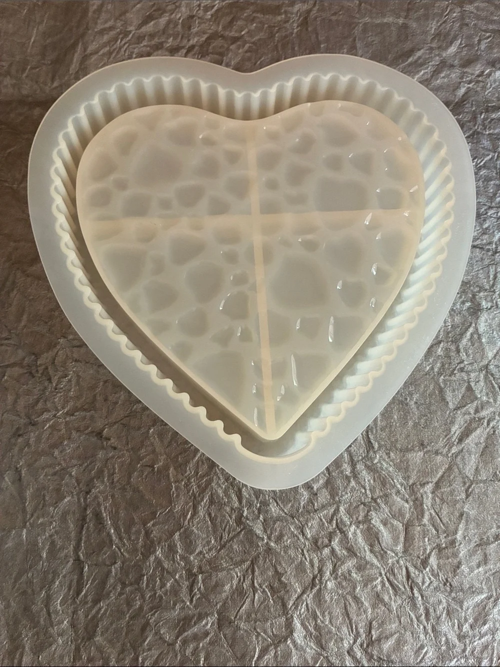 Heart-Shaped Texture Silicone Mold Tray- White